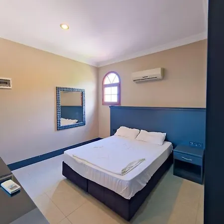 Apartment Jakuzili Ve Yuzme Havuzlu Fethiye